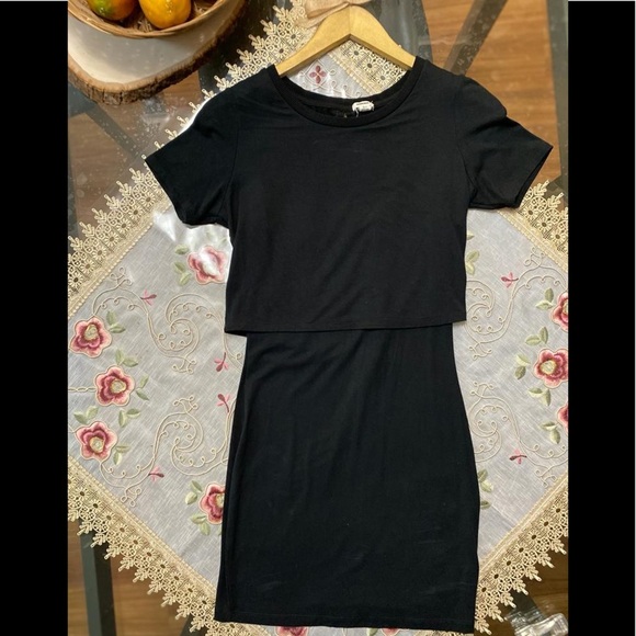 Garage Black T Shirt dress with open back small - Picture 4 of 8
